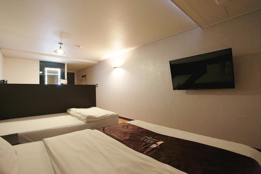 Art Hotel 1