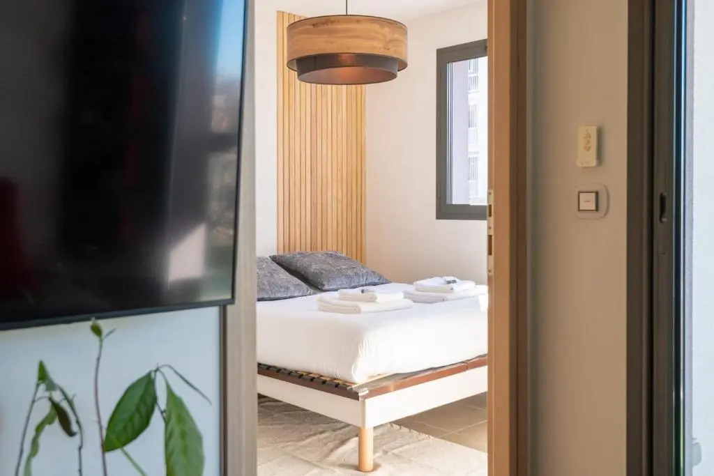Apartment for 2 600 meters from the lake