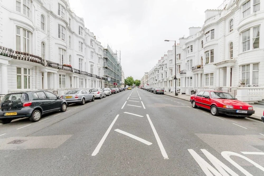 Lovely 1 Bedroom Home in Paddington W/patio