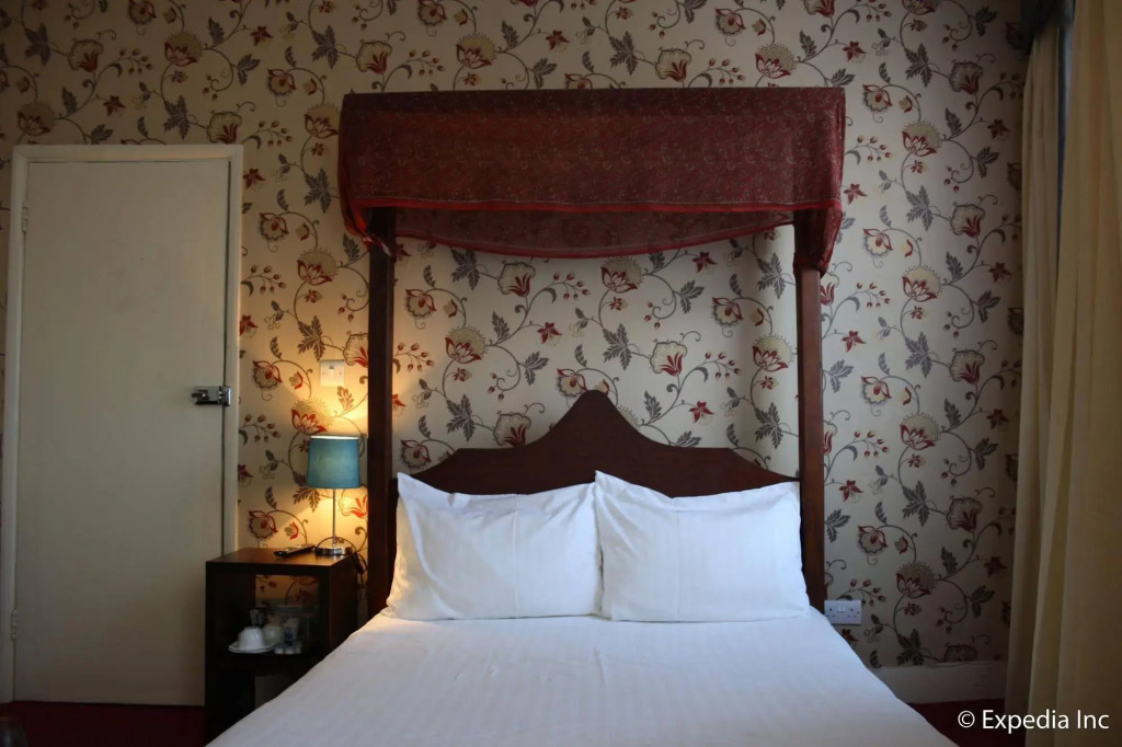 Islington Inn