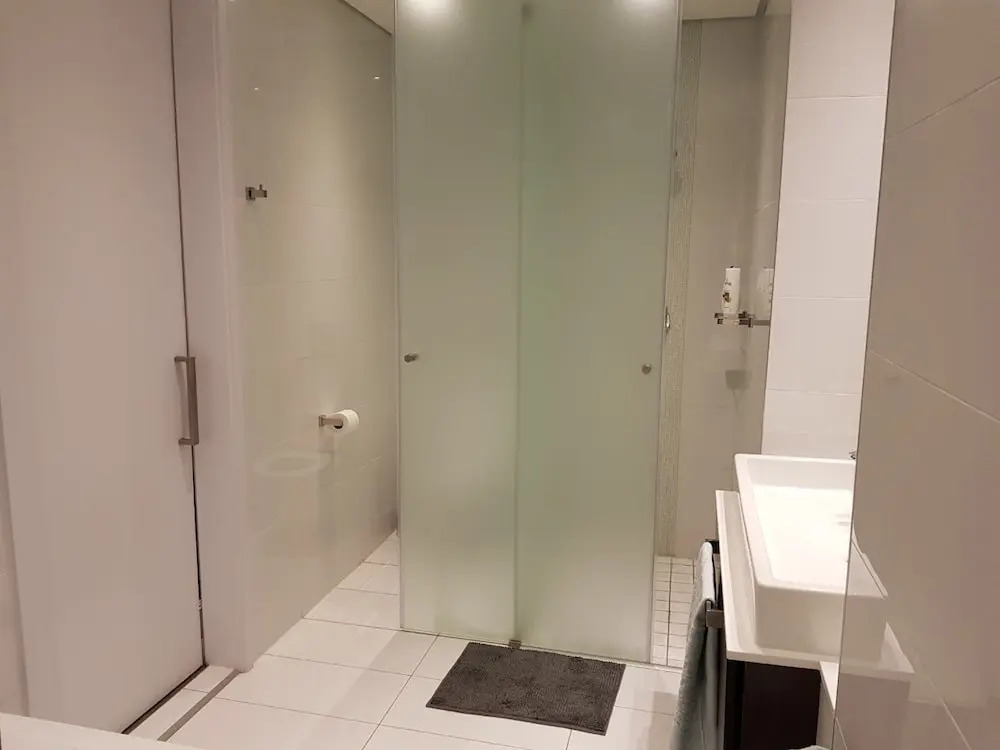 Sandton Skye Unit 702