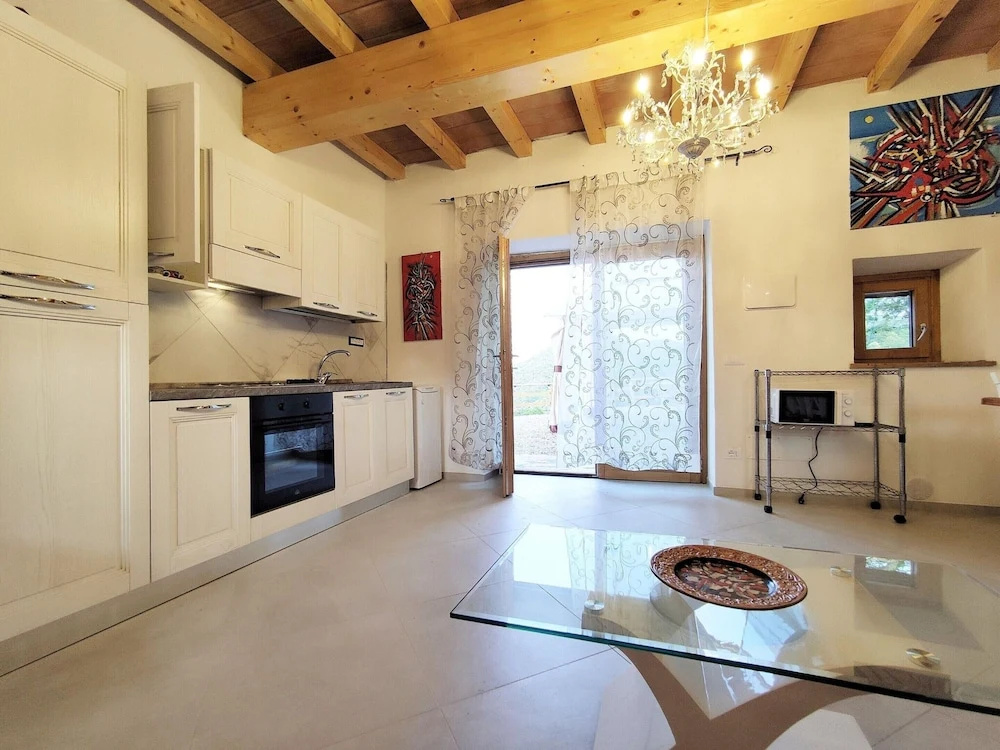 New Tuscan Villa With Pool