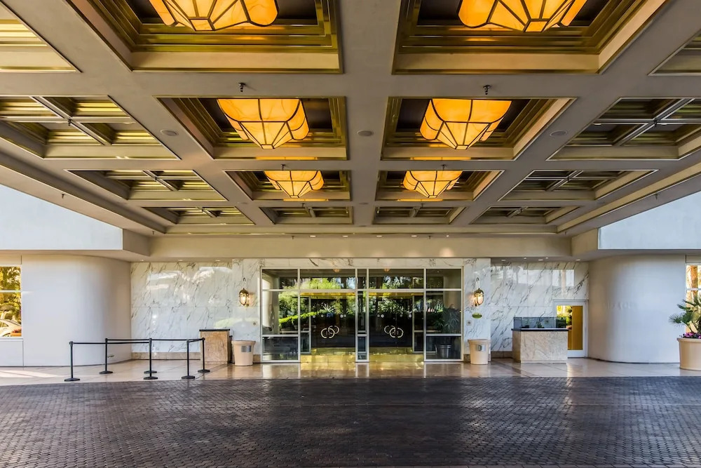 The Signature MGM Condos