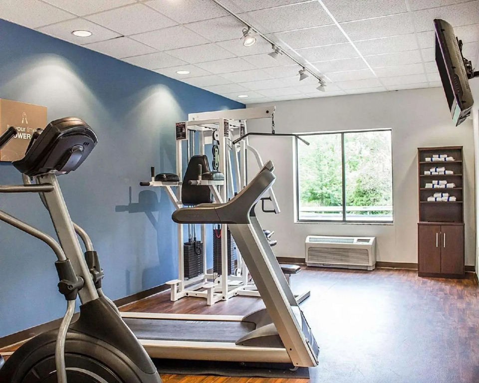 Holiday Inn Cheshire - Southington by IHG