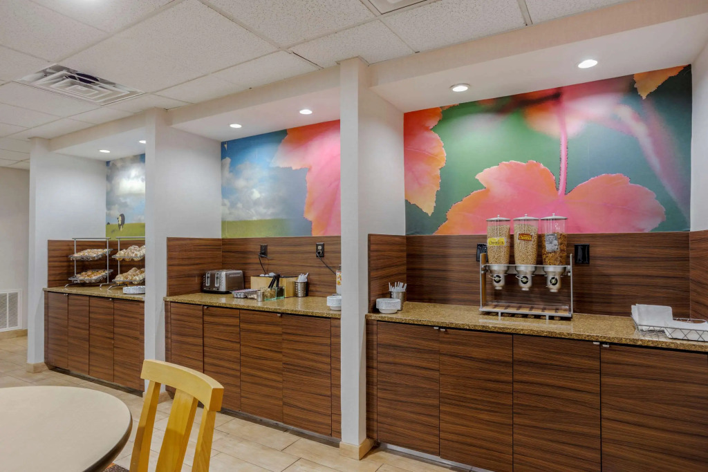 Comfort Inn & Suites Mt Laurel-Philadelphia