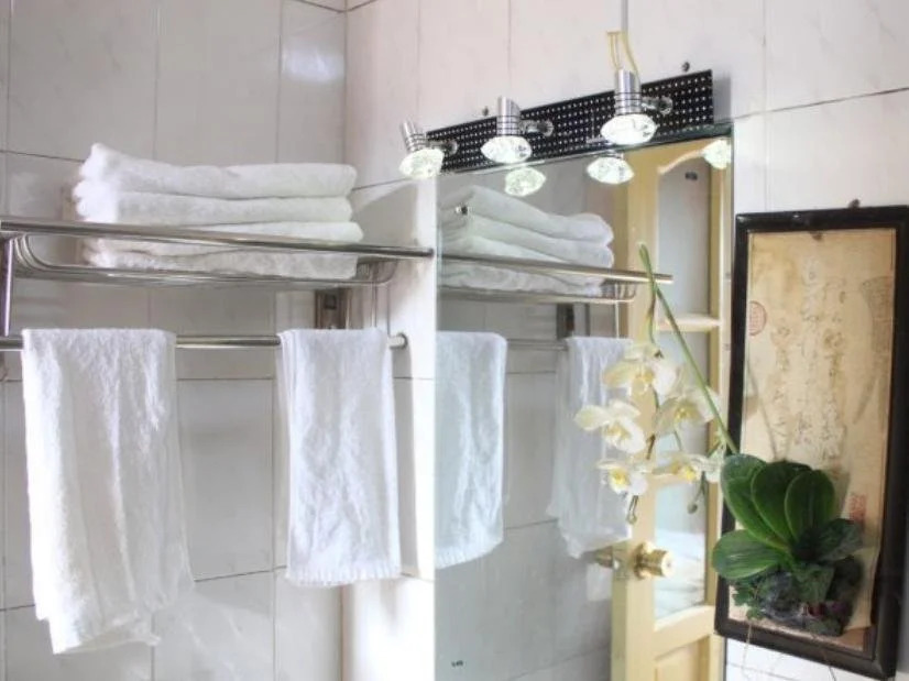 Lijiang Romantic Life Inn