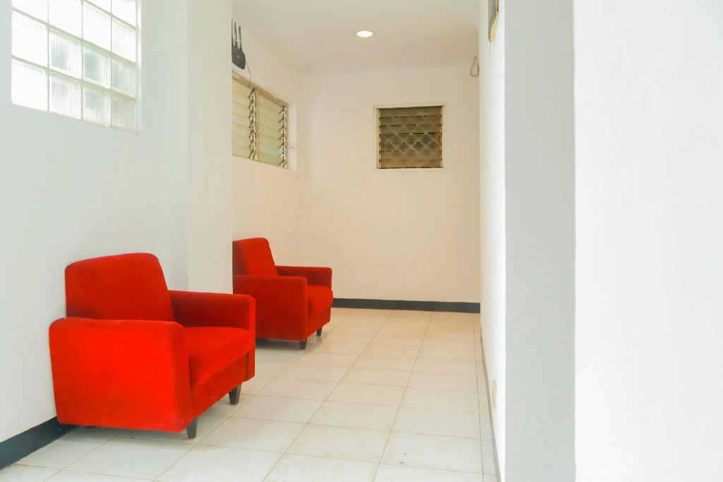OYO Flagship 3563 New Mg Hotel