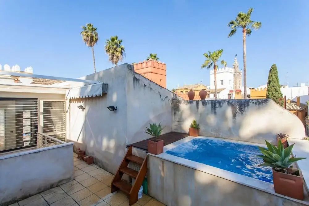 Alcazar Pool Villa by Valcambre