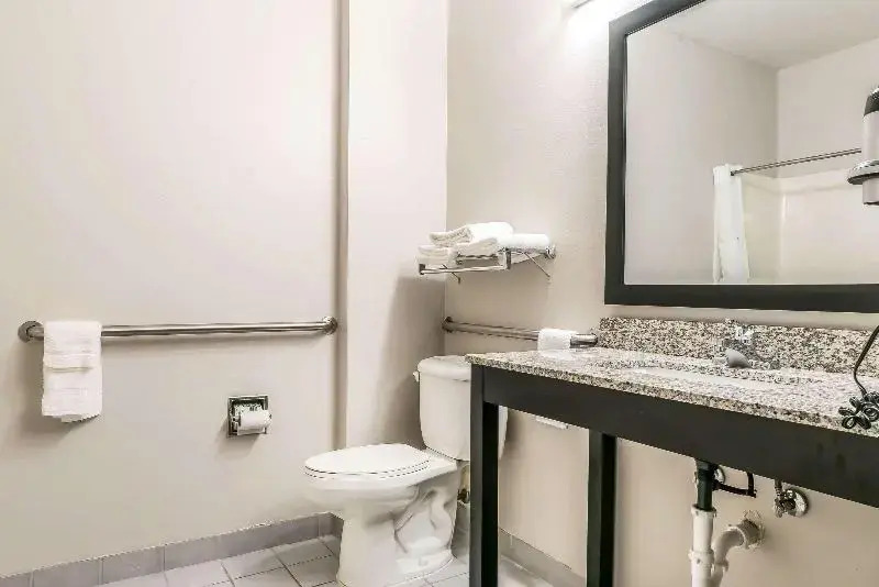 Quality Inn & Suites Mason