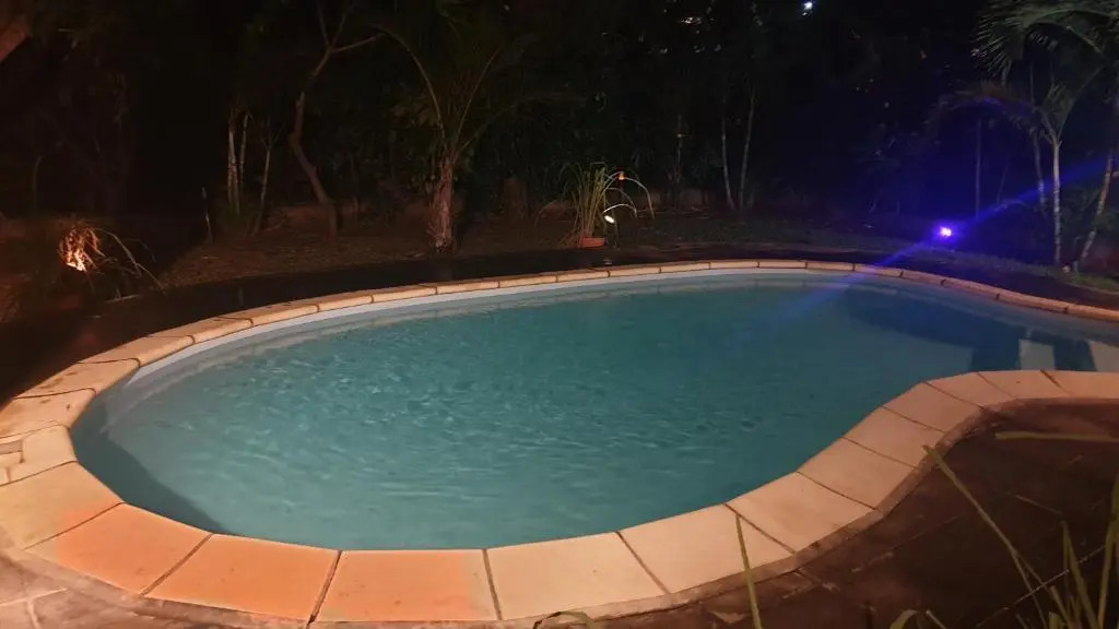 Villa - Sleeps 7 - Pool - Parking - Pets Ok