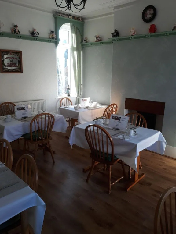Glenavon Guest House