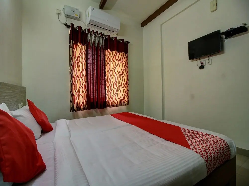 OYO 16662 Taj Residency