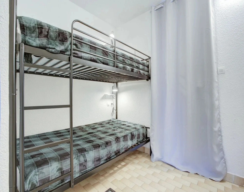 Coastal Comfort in Agde