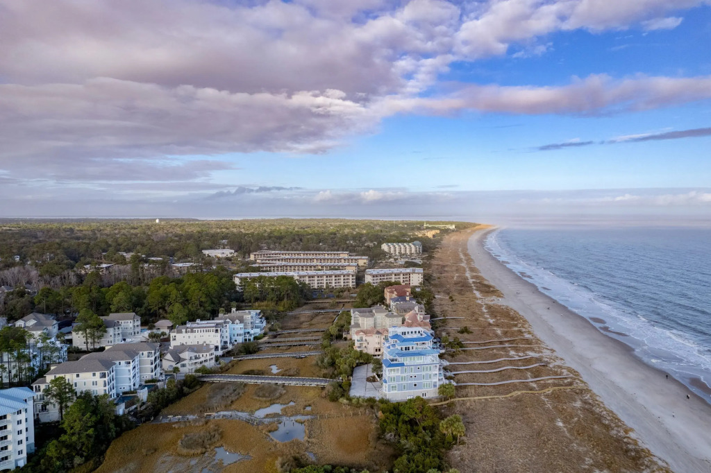 Sleeps 24! Priv Beach Boardwalk, Free Pool Heat, Ocean View 24 Bradley Cir by Avantstay