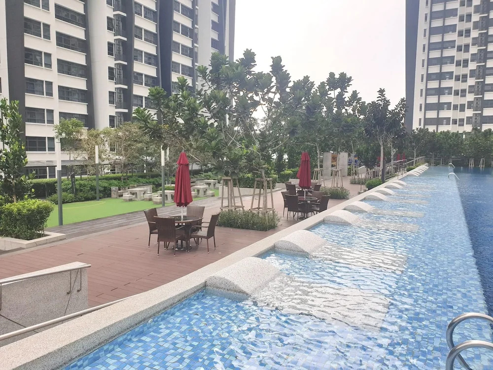 Lakeville Residence by BeeStay [6 Pax] near Batu Caves