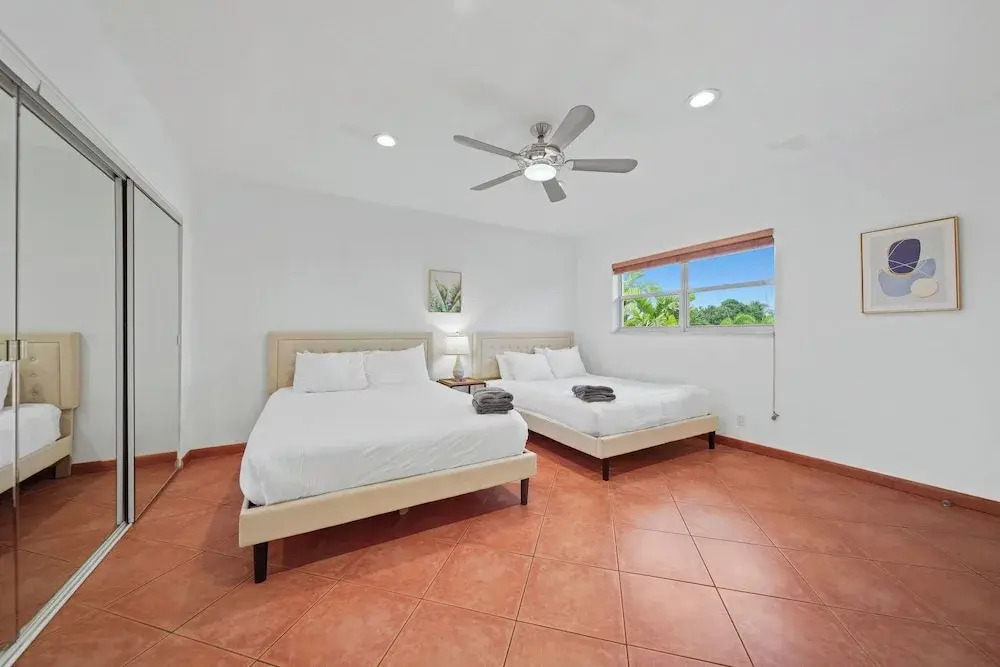 Luxe 2BR Escape Fort Lauderdale