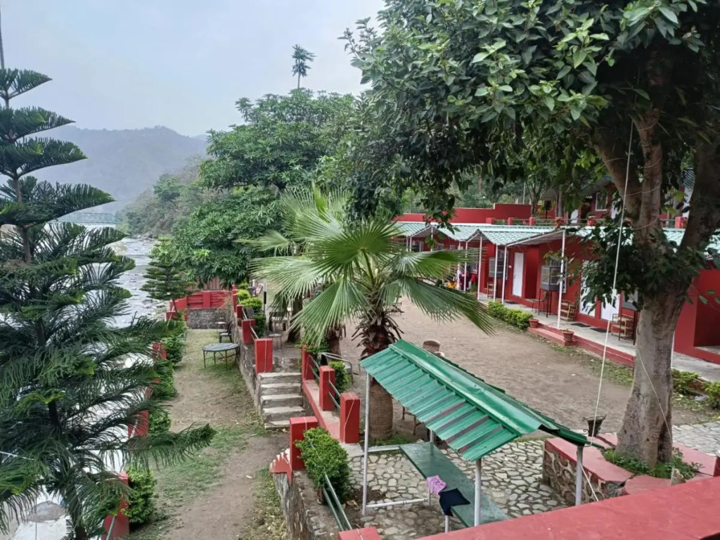 Euphoric Hostel