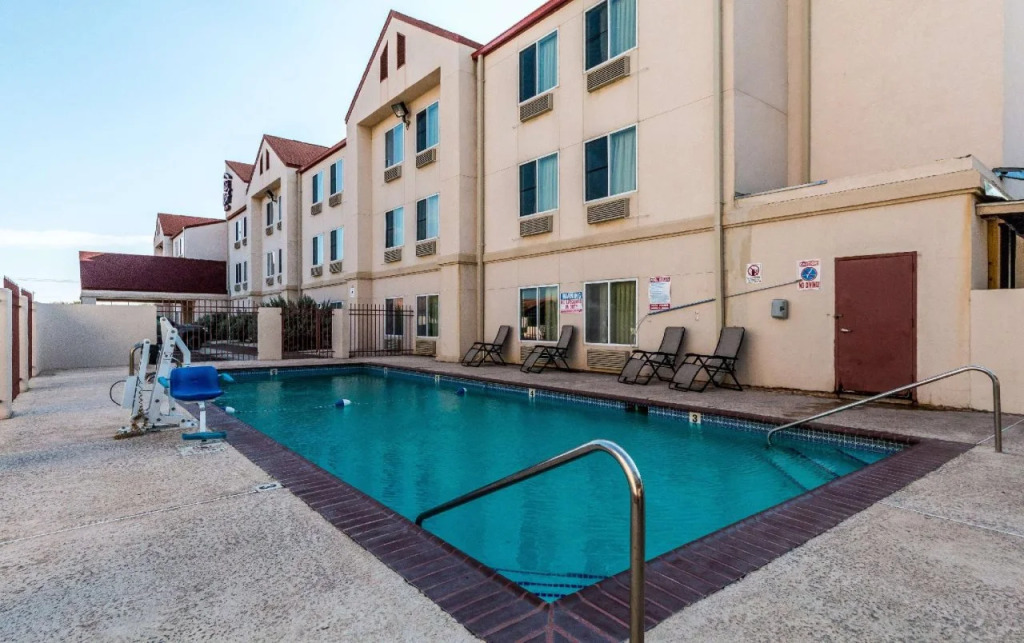 Quality Inn Laredo - Nuevo Laredo