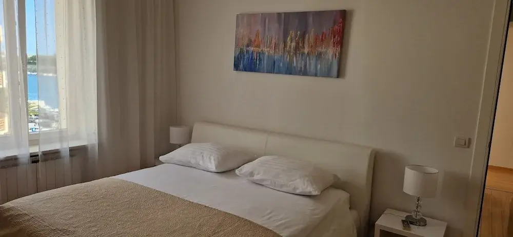 Eden Penthouse Apartments