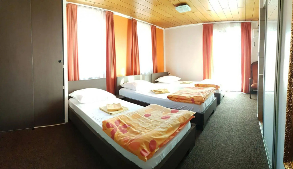 ĆIRO GUEST HOUSE-free parking