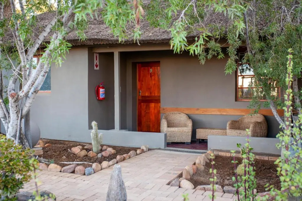 Inverdoorn Game Reserve Lodge