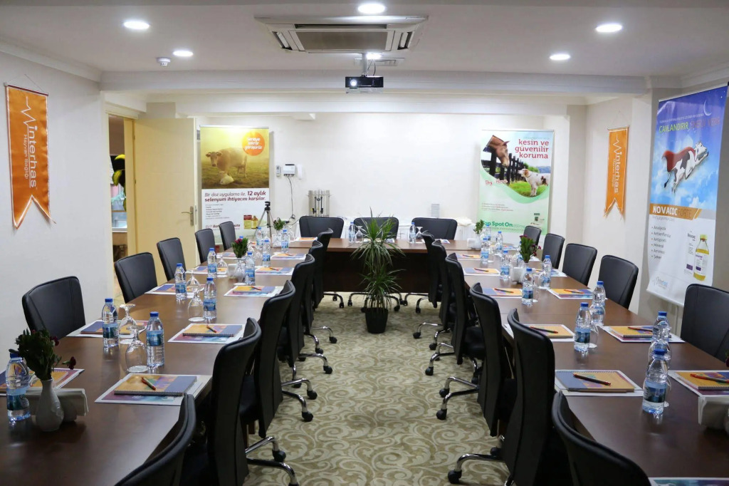 Perama Hotel