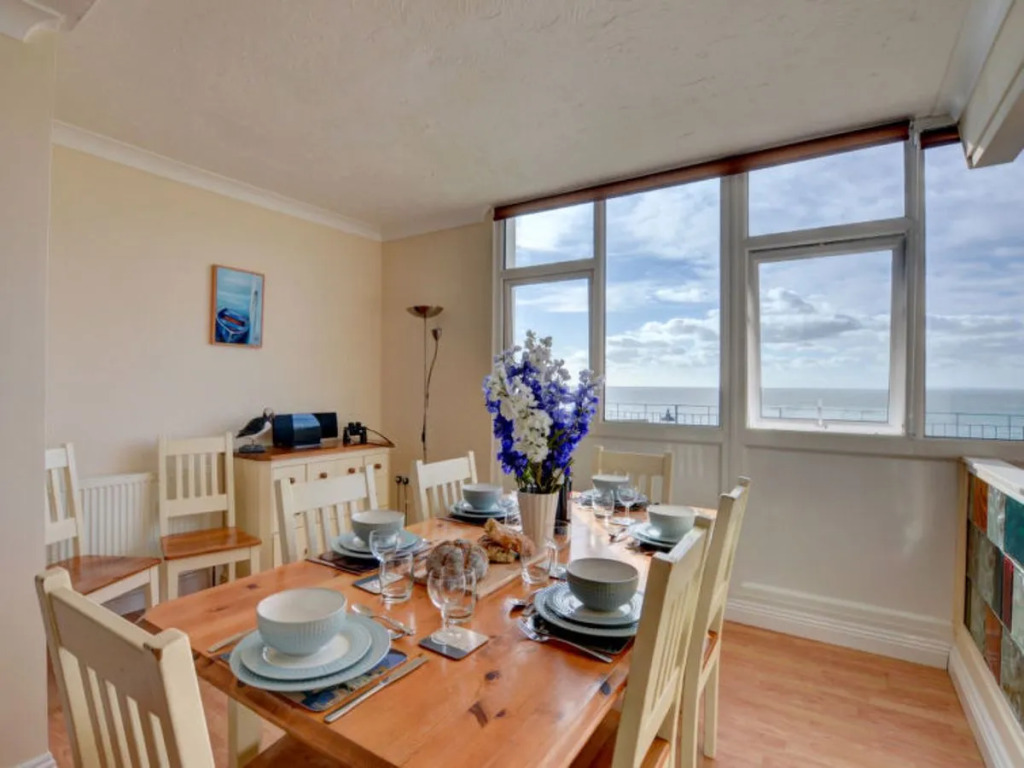 1 Devon Beach Court