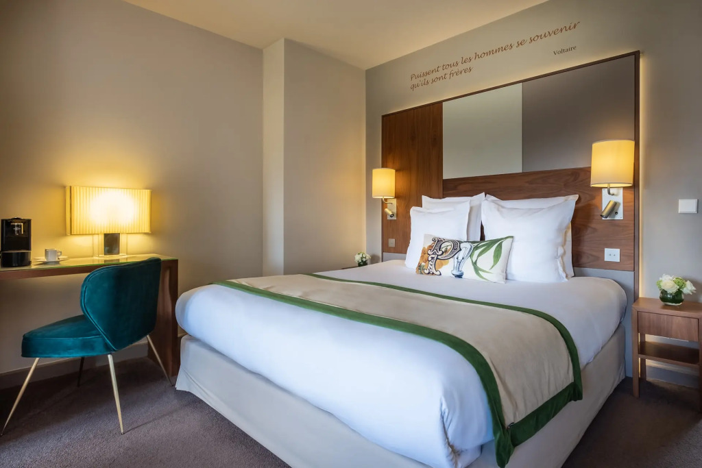 Hôtel Le Tourville by Inwood Hotels