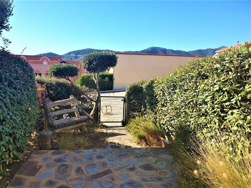 Bel appart T2 à Banyuls avec terrasse et parking privé - FR-1-309-146