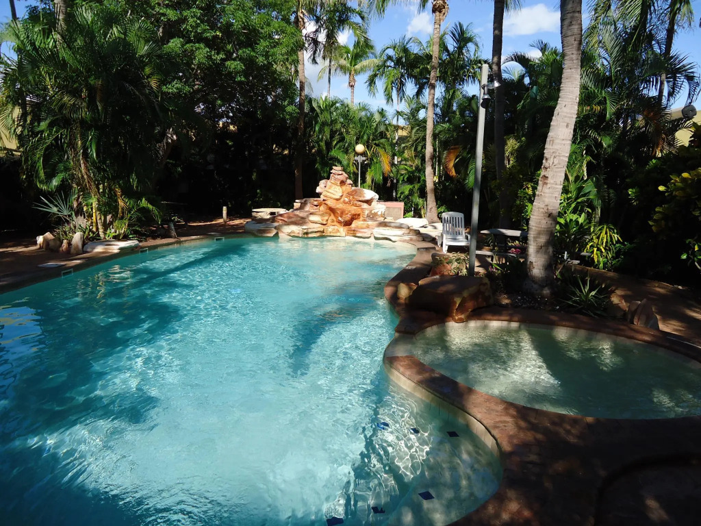 Roebuck Bay Backpackers