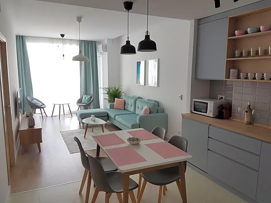 Onix Blue 17 - Mamaia Nord