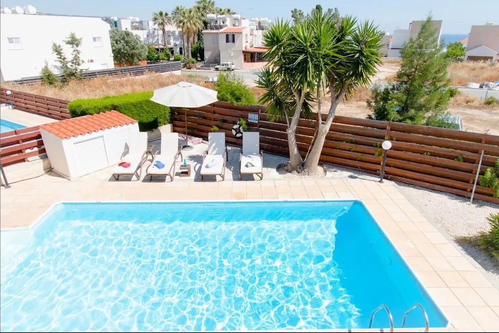 Villa Shiva by Ezoria Villas