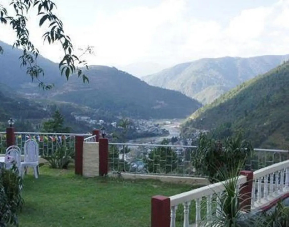 Pemaling Lords Inn Dirang