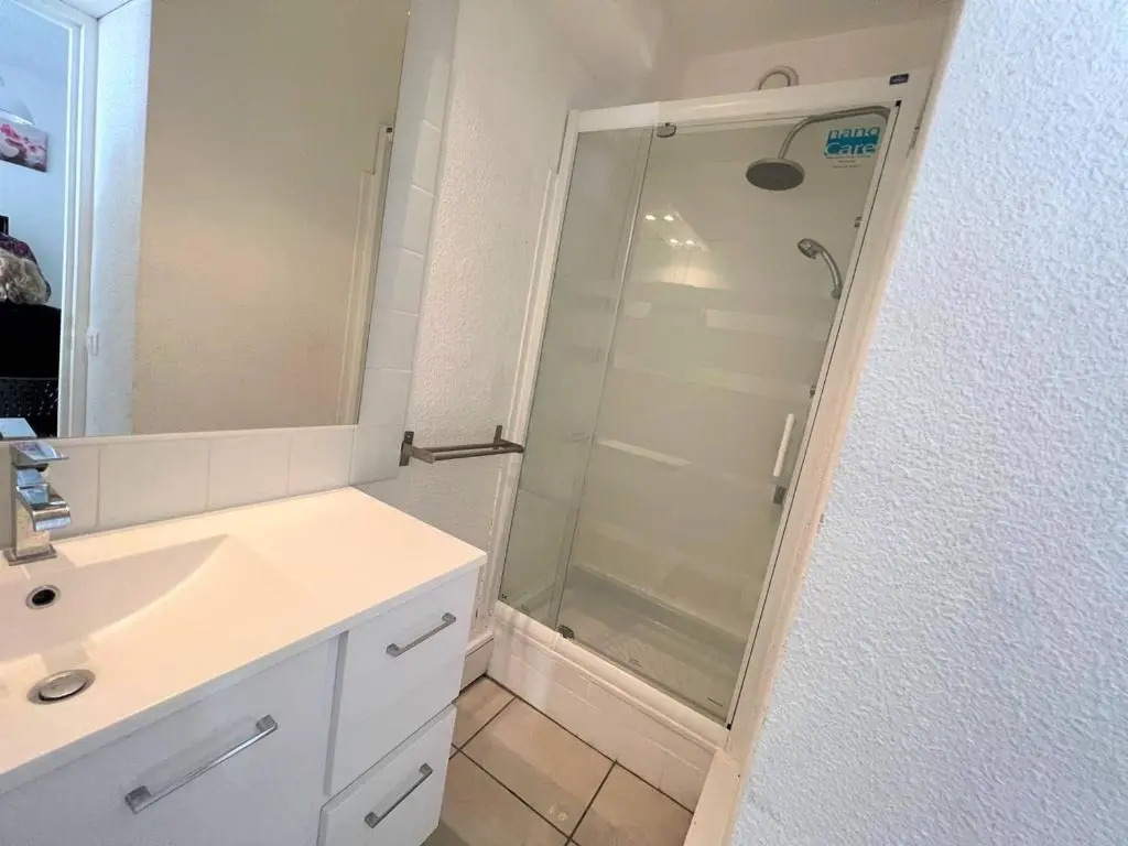 Appartement Le Grau-du-Roi, 2 pièces, 4 personnes - FR-1-307-187