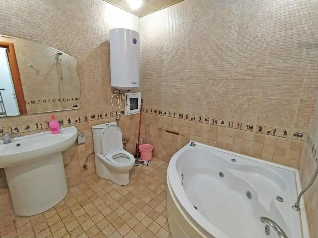 One bedroom apartments near Nizami metro