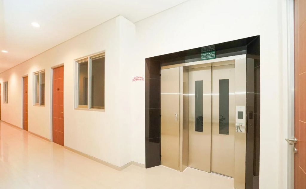 Graha 8 Syariah By OYO Rooms