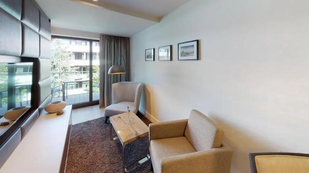White Pearl Apartment 2.15