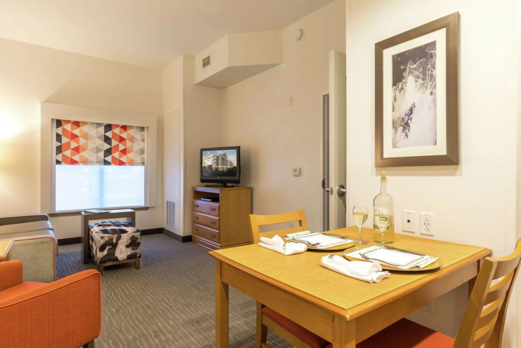 Homewood Suites by Hilton at Carolina Point - Greenville