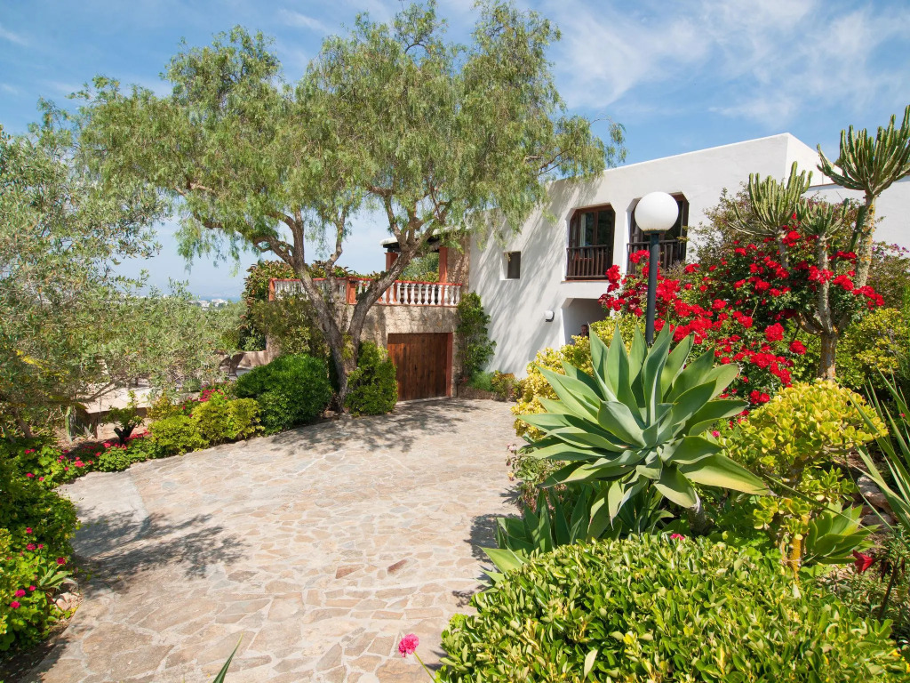 Stylish Ibiza Villa with Pool