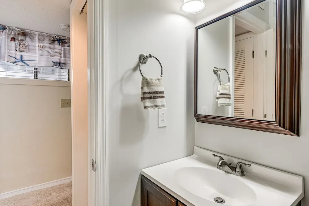 Arcadian Dunes 1st-floor Gem: Pool & Beach Access!