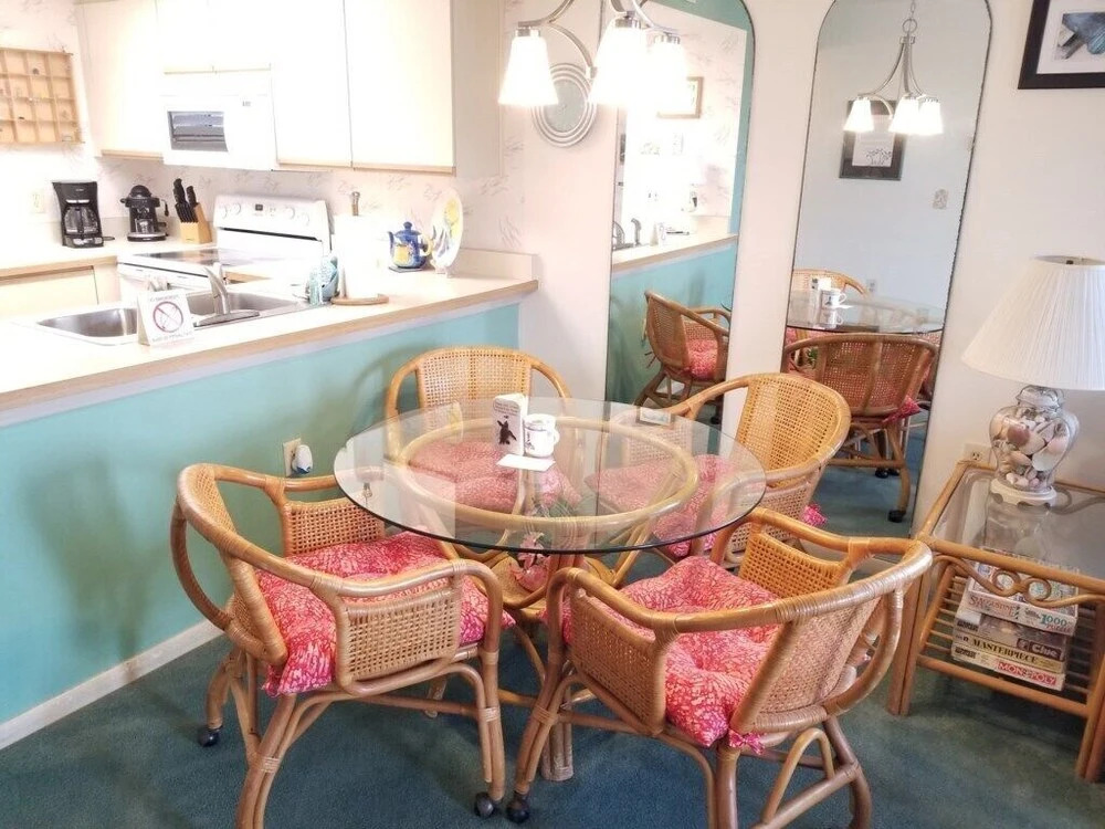 1 Bedroom, 1 Bath, Upgraded, Oceanfront Complex - Ocean Village Club M31