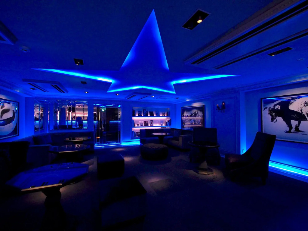 Rock Star Hotel Osaka
