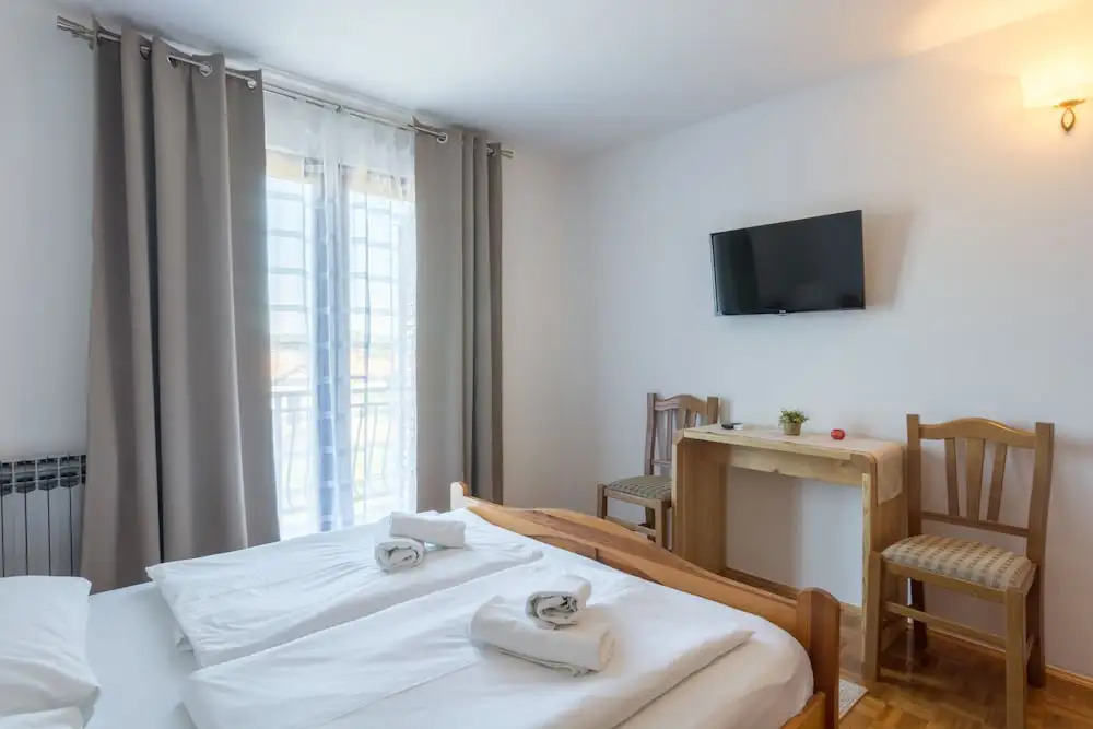 Bed & Breakfast Maki