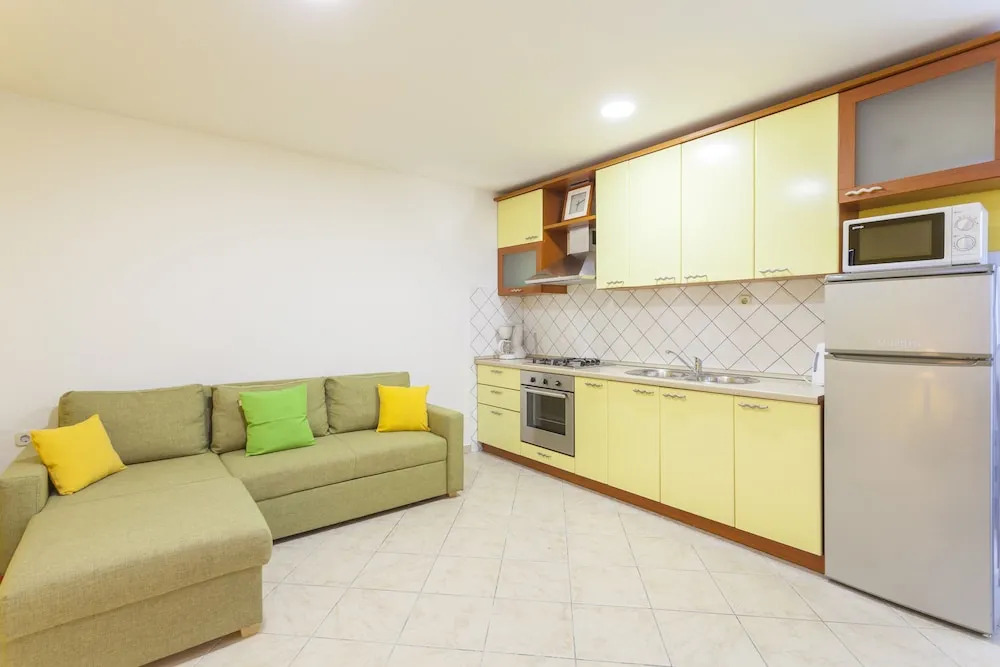 Apartments Makarska