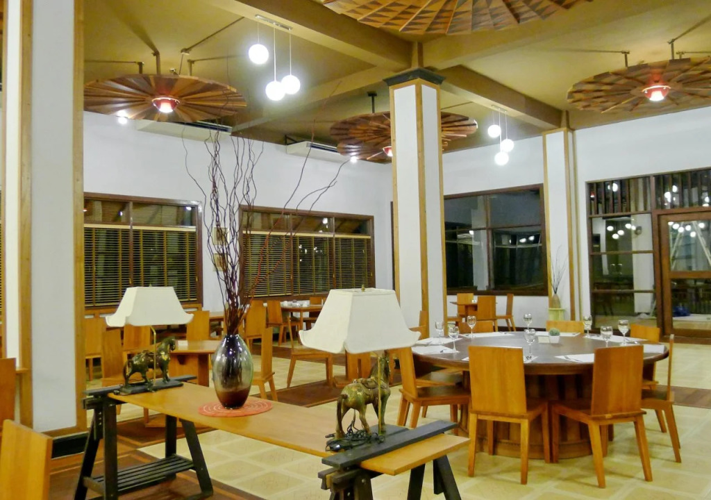 Pearl Laguna Resort