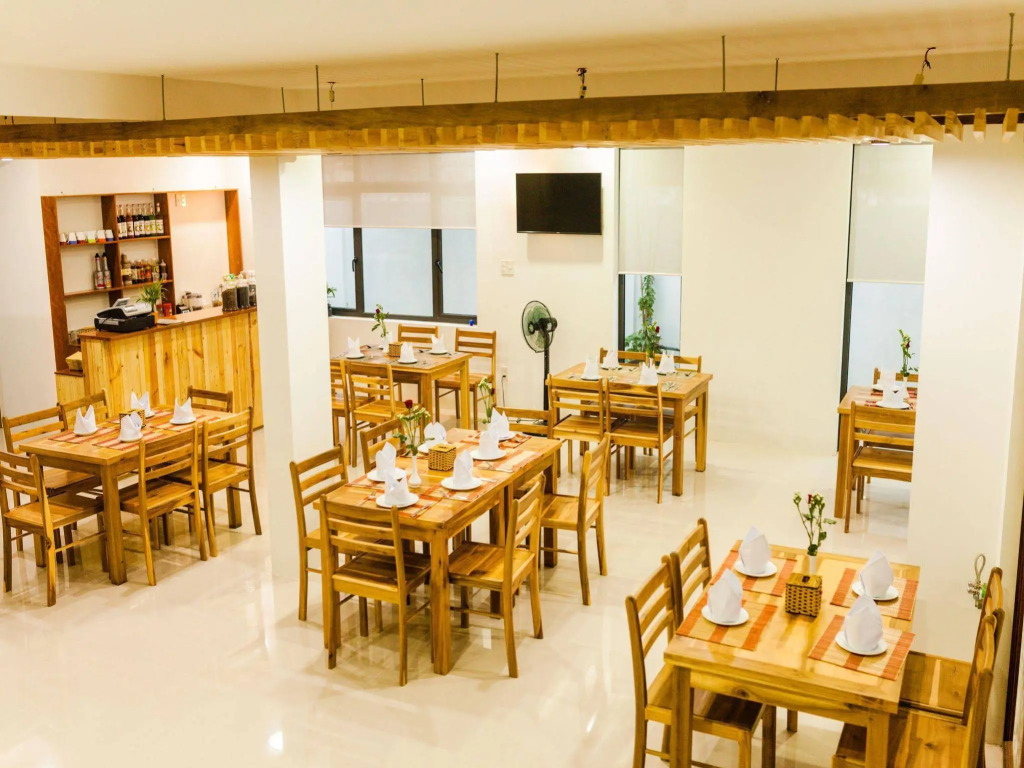 Luna House Danang