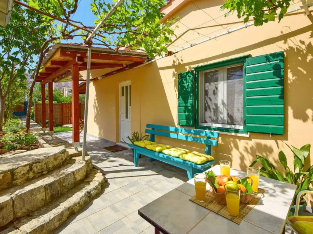 House Taja Cornwall
