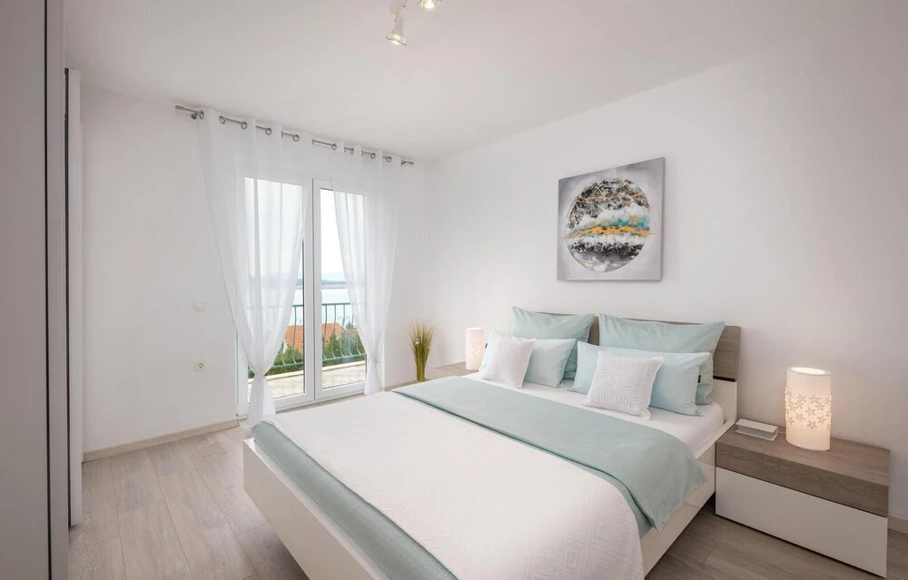 Amazing Home in Dramalj With Wifi and 3 Bedrooms
