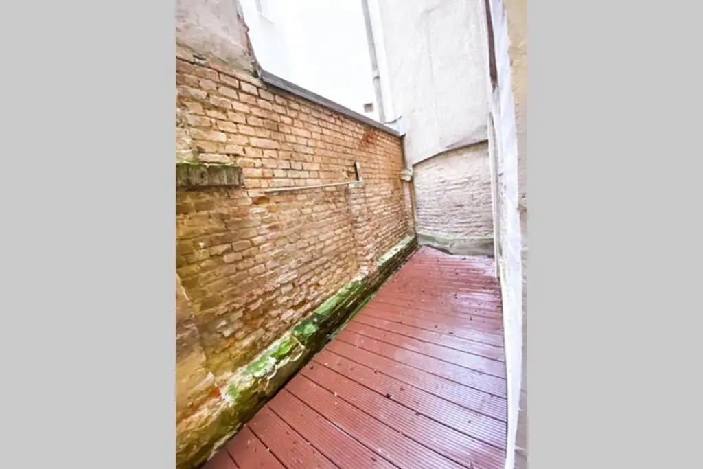 Studio,10 min to Citycenter,33m,Smart TV,Kingbed