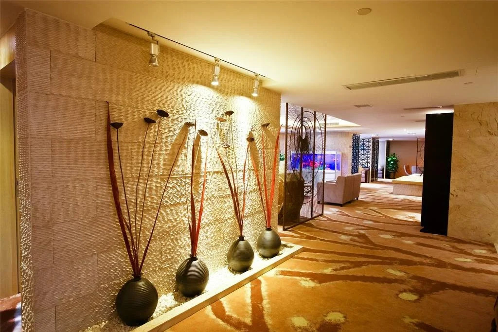 Celebrity Upper Class Hotel